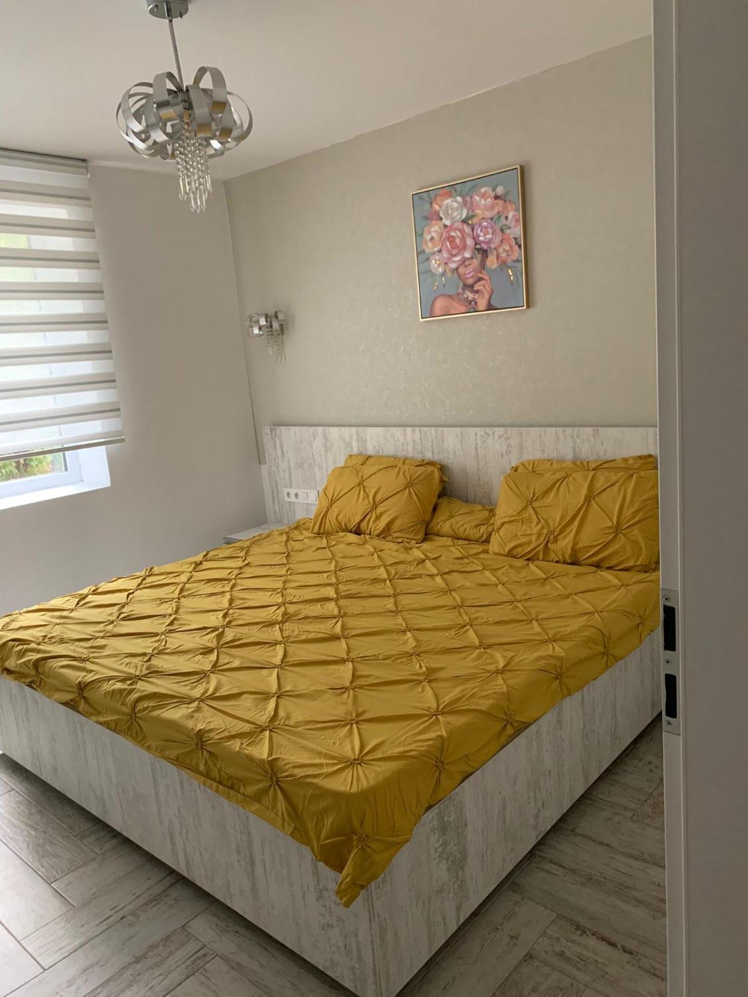Parc Apartment Питещ Екстериор снимка